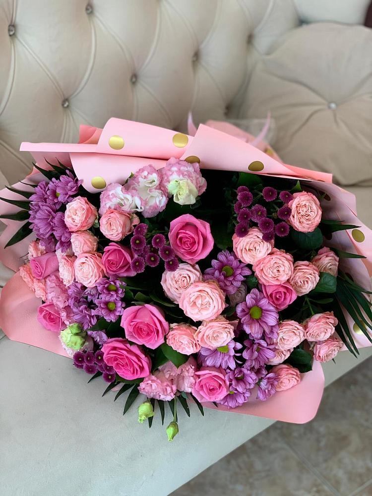 Букет цветов из: Хризантемы, Розы и Лизиантусы в Константиновском