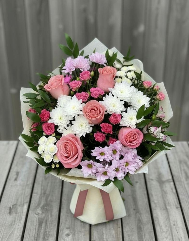 Букет цветов из: Альстромерии, Гвоздики, Розы и Хризантемы в Константиновском