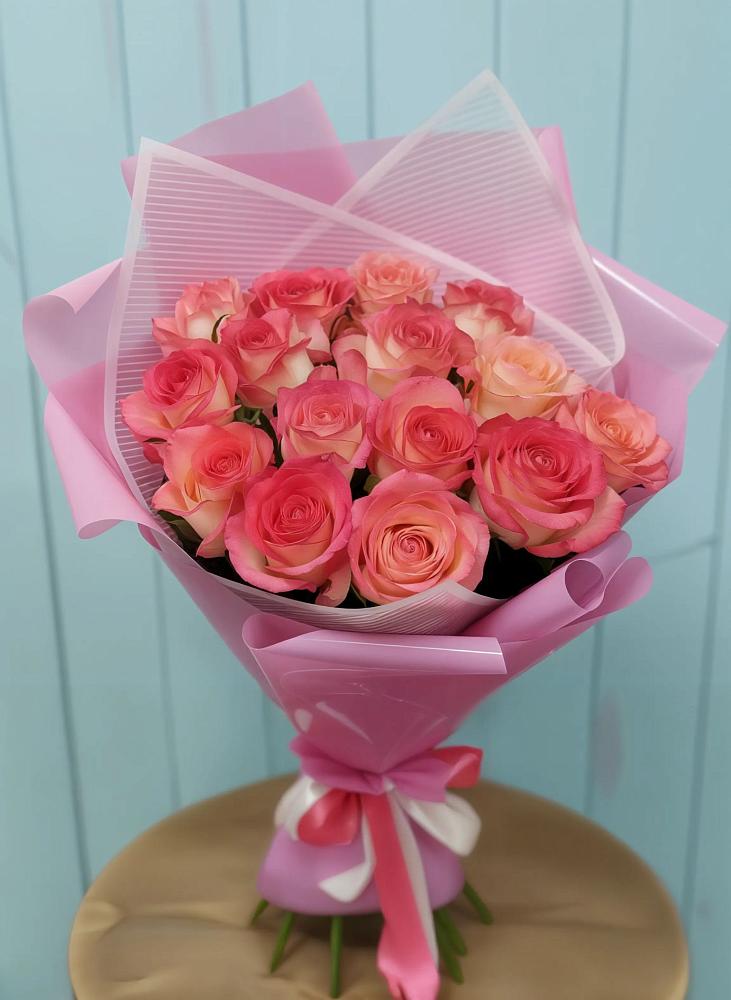 Букет 15 Розовых роз Равель в Константиновском