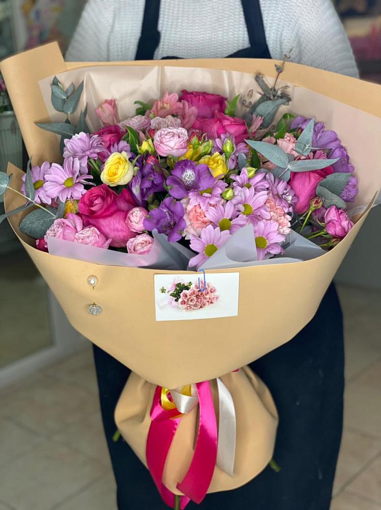 Букет цветов из: Хризантемы, Гвоздики и Альстромерии в Константиновском