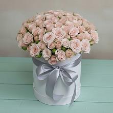 Цветочная композиция из Розы в шляпной коробке в Константиновском