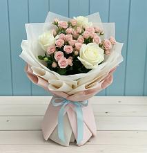 Букет цветов из:  Розы в Константиновском