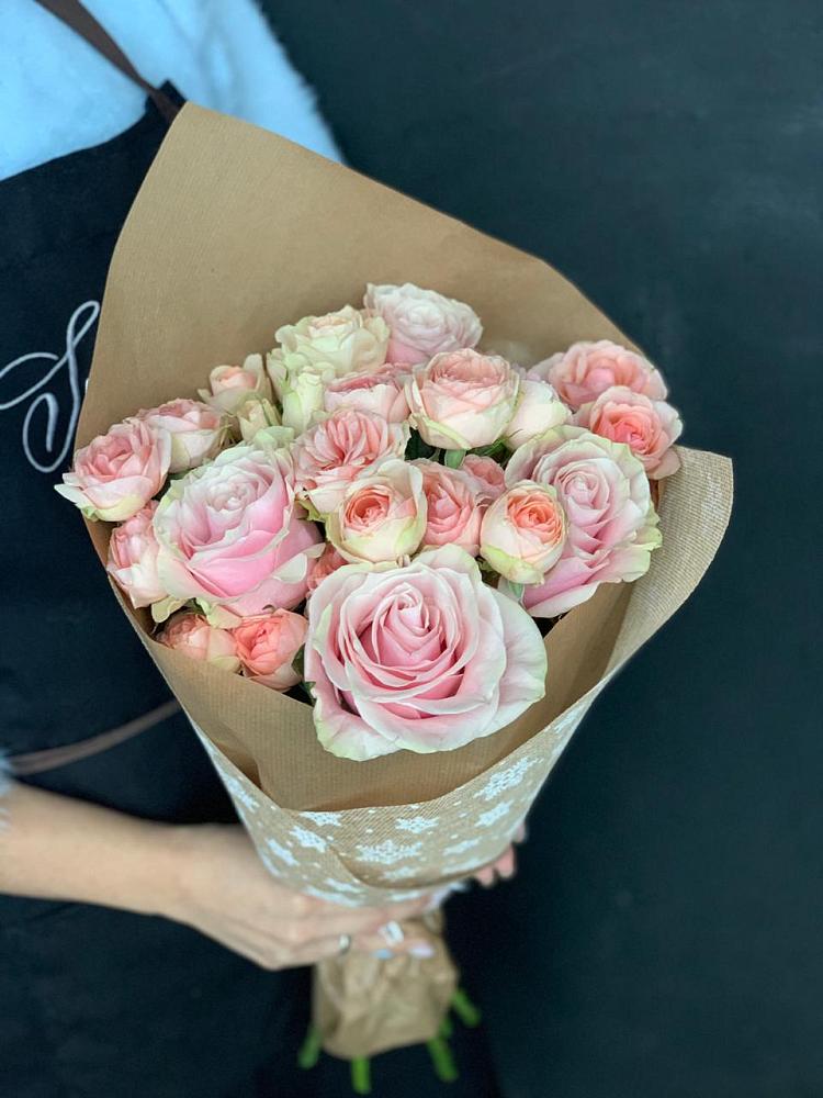 Букет цветов из: Хризантемы и Розы в Константиновском