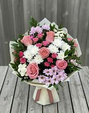Букет цветов из:  Альстромерии, Гвоздики, Розы и Хризантемы в Константиновском