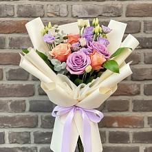 Букет цветов из:  Лизиантусы и Розы #REPLACE_PRED# Константиновском