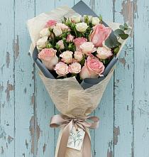 Букет цветов из:  Розы #REPLACE_PRED# Константиновском