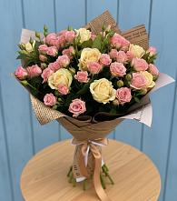 Букет цветов из:  Розы в Константиновском