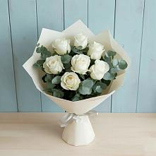 Букет Белые розы в Эвкалипте в Константиновском