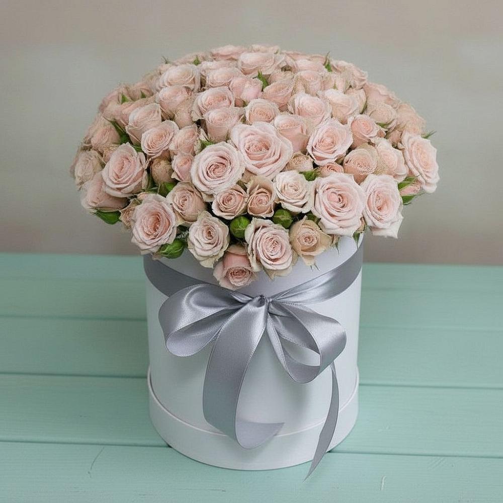 Цветочная композиция из Розы в шляпной коробке в Константиновском